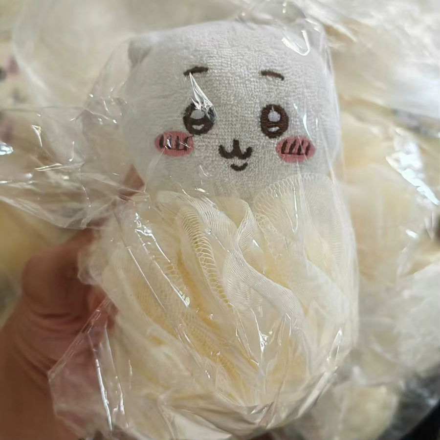 Bandai Badeschwamm Usagi Hachiware, weiß, Körper-Peeling-Bürste - Bild 2