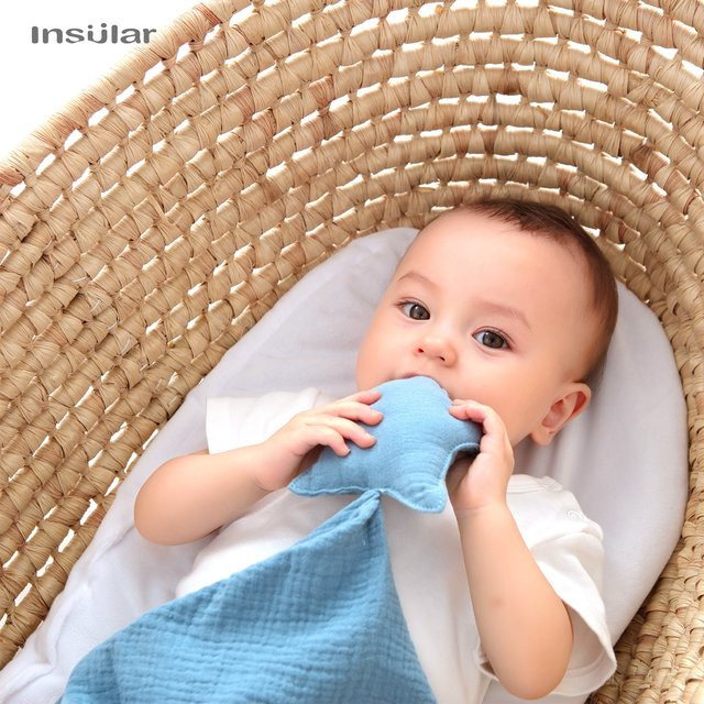 Insular Musselin-Gaze Baby-Beruhigungstuch als weiche Kuscheldecke und Sicherheitspuppe für Säuglinge in Meerestier-Design - Bild 1