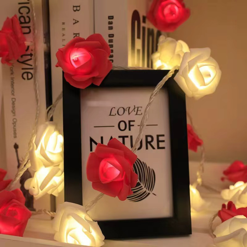 LED Rosen Lichterkette mit 10 LEDs in Warmweiß, 1,5 m Länge für Hochzeiten, Valentinstag und Party-Dekoration, Farbe: Weiß - Bild 3
