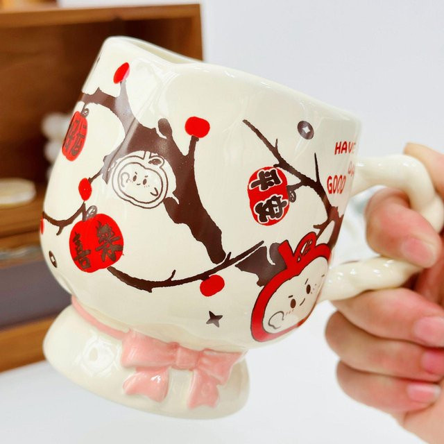 Keramiktasse Apfel Katze mit Deckel in Weiß von Yiran Furniture, 400 ml - Bild 1