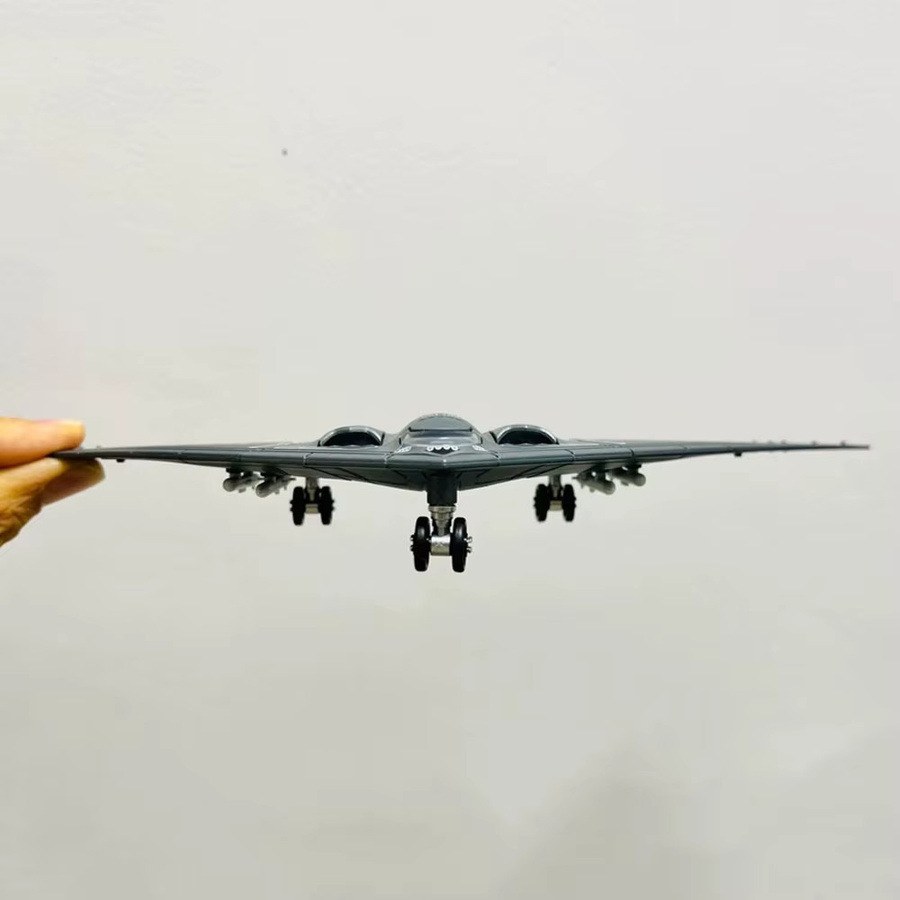 ZOCO US Air Force B2 B-2 A Ghost Bomber, Flugzeugmodell, 1:200, ab 3 Jahre - Bild 2
