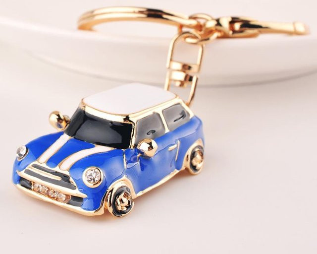 CHIC STUDIO Schlüsselanhänger Metall, Mini Cooper S JCW One Countryman, beige - Bild 1