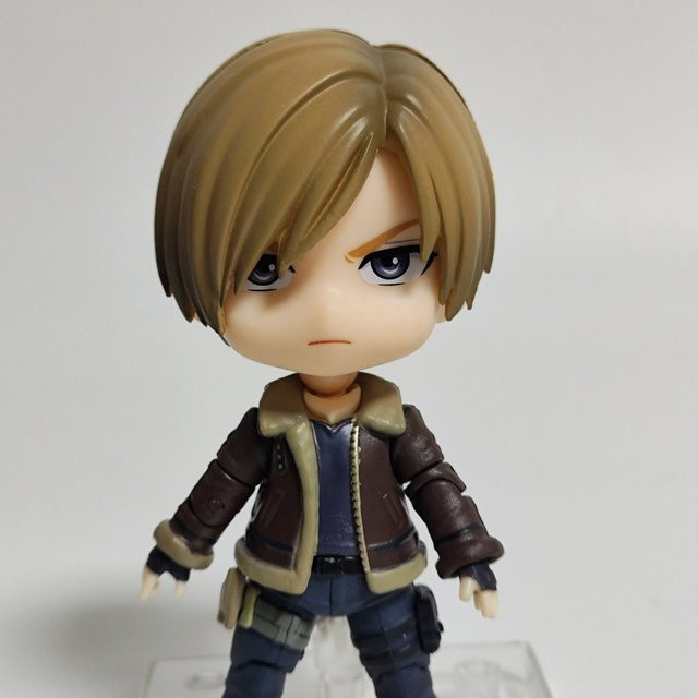Good Smile Resident Evil 4 Remake Leon S. Kennedy, Actionfigur, 10cm, PVC - Bild 1