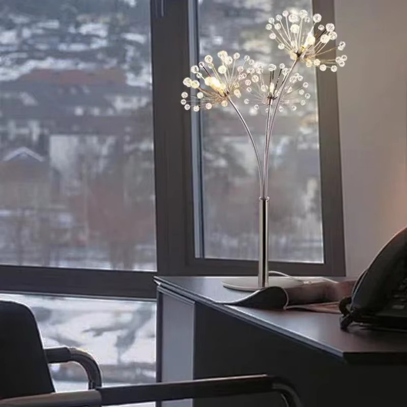 JIANKEXING Nordic LED Tischlampe Löwenzahn Kristall Blume in Silber, Warmweißes Licht für Wohnzimmer und Schlafzimmer - Bild 4
