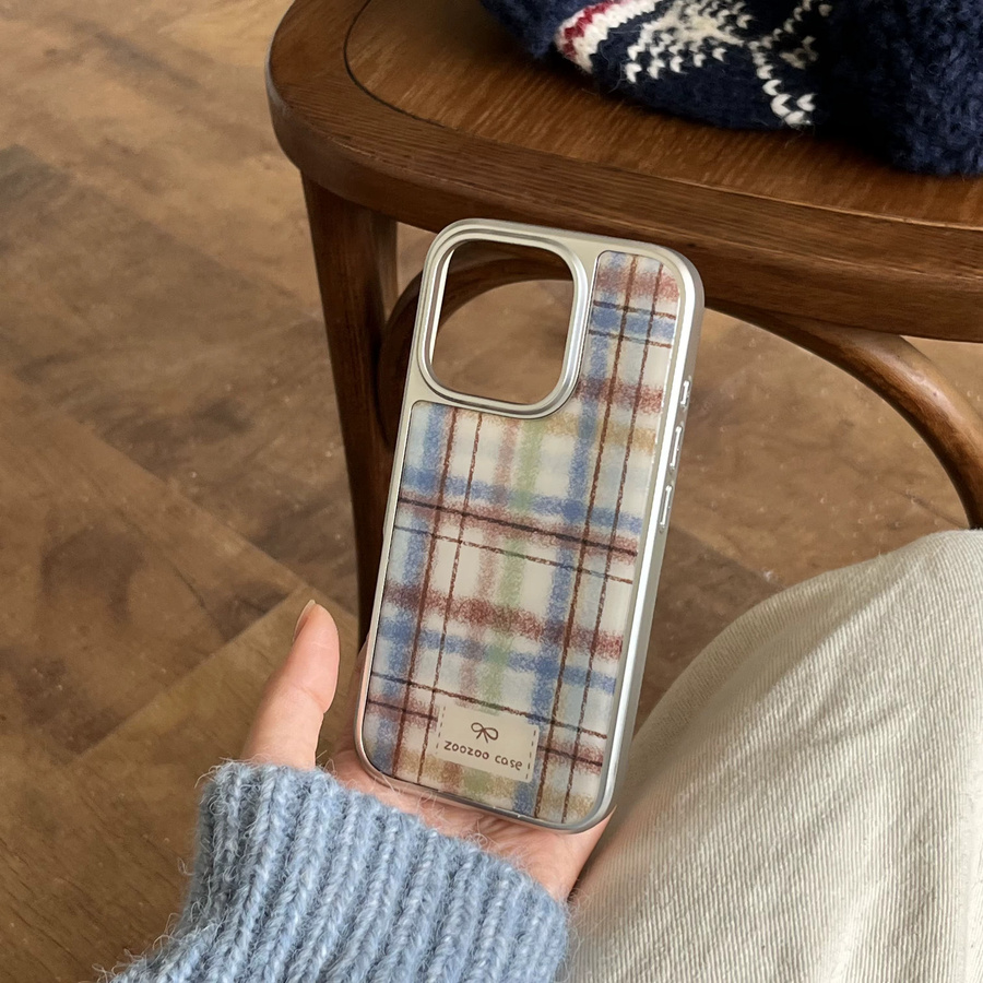 Plüsch-Karierte Handyhülle für Apple iPhone 17, 16, 15, 14 und 13 Pro Max in Multicolour - Bild 3