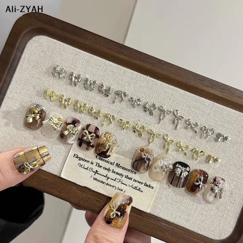ZYH Nagel-Charms Schleifenform, 50 Stück, Metall-Legierung, Gold/Silber/Weiß - Bild 3