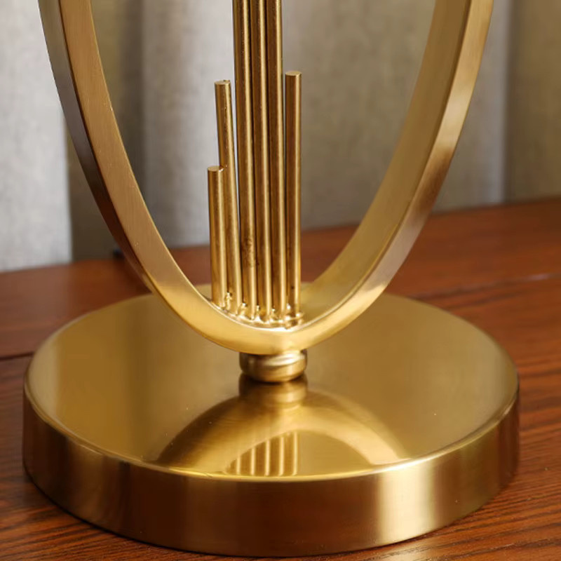 Moderne Tischlampe von Vecli in Weiß für Wohnzimmer, Schlafzimmer und Nachttisch - Bild 2