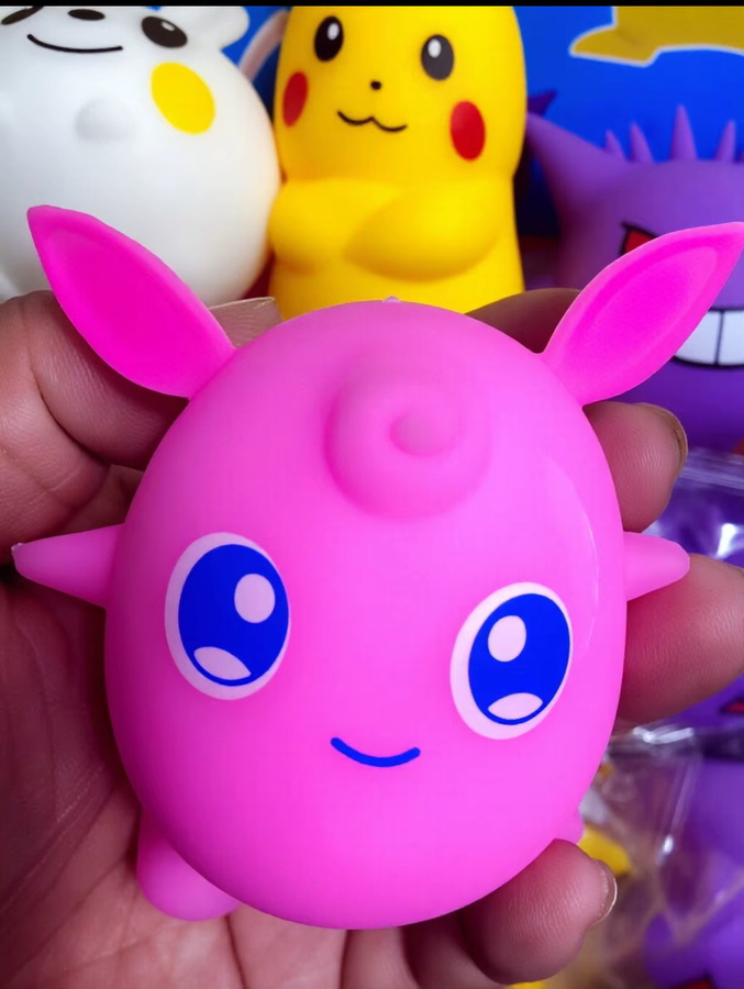 Bandai Pokémon Pikachu Quetschspielzeug, Knetfiguren, mit Rebound-Musikfunktion - Bild 2