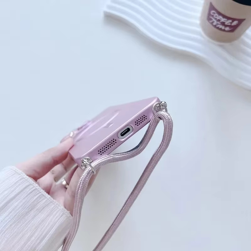 Hautfreundliche magnetische Schutzhülle für Apple iPhone mit verstellbarem Umhängeband und Stoßfestem Kameraobjektivschutz in Blau - Bild 2