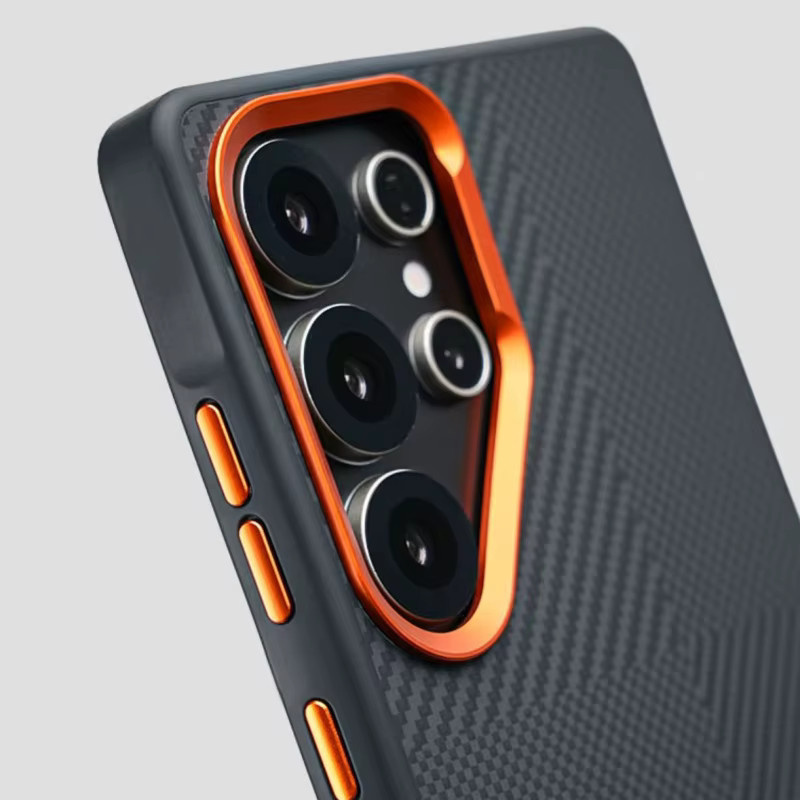 Magnetische Ladehülle mit Carbonfaser-Textur und Linsenschutz für Samsung Galaxy S26 S25 S24 S23 Ultra, stoßfest und matt, in Schwarz oder Grau - Bild 2