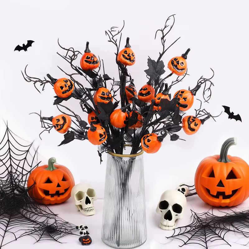 ZQNYCY Künstliche Halloween Dekoration mit Kürbis, schwarzen Ahornblättern und Blumenstielen in Schwarz und Orange - Bild 5