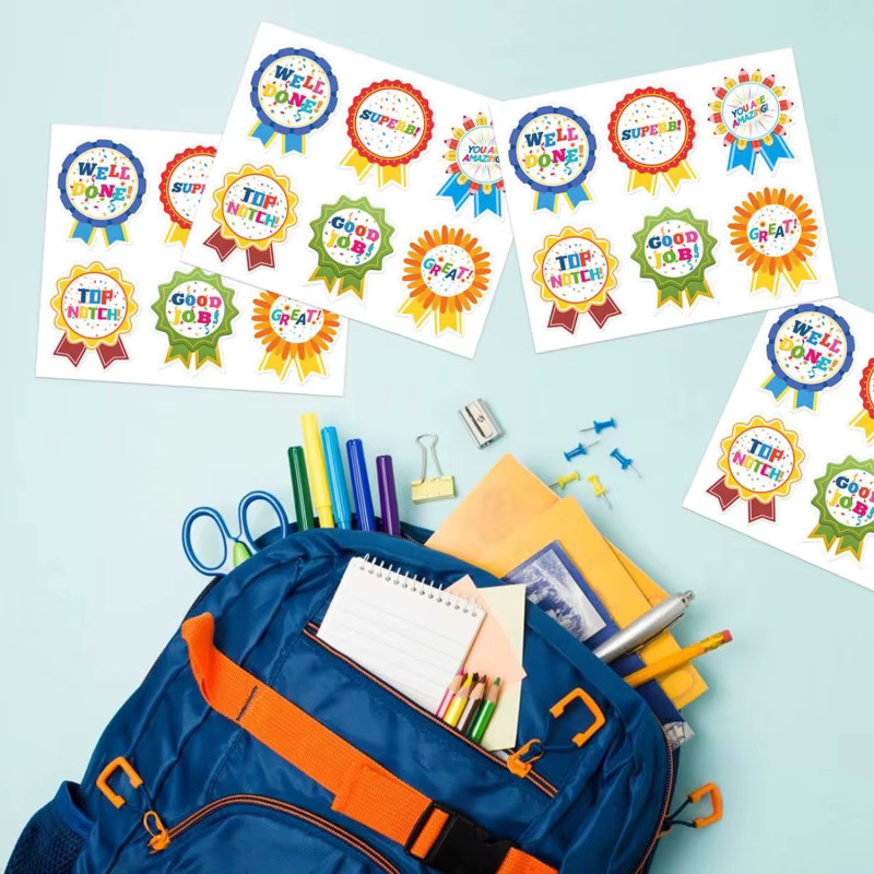 60 Stück Medaillen-Award-Aufkleber in Multicolour, inspirierende Cartoon-Etiketten und Kompliment-Abzeichen für Kinder und Schüler - Bild 4