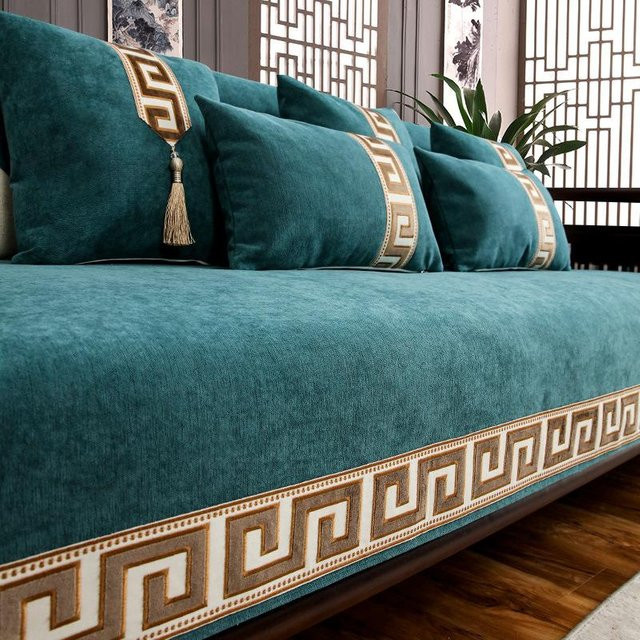 Luxuriöser Sofabezug mit Stickerei und rutschfestem Design in Gold oder Türkis, universeller Samt-Sofabezug für das Wohnzimmer, B/H: 90 x 120 cm - Bild 1