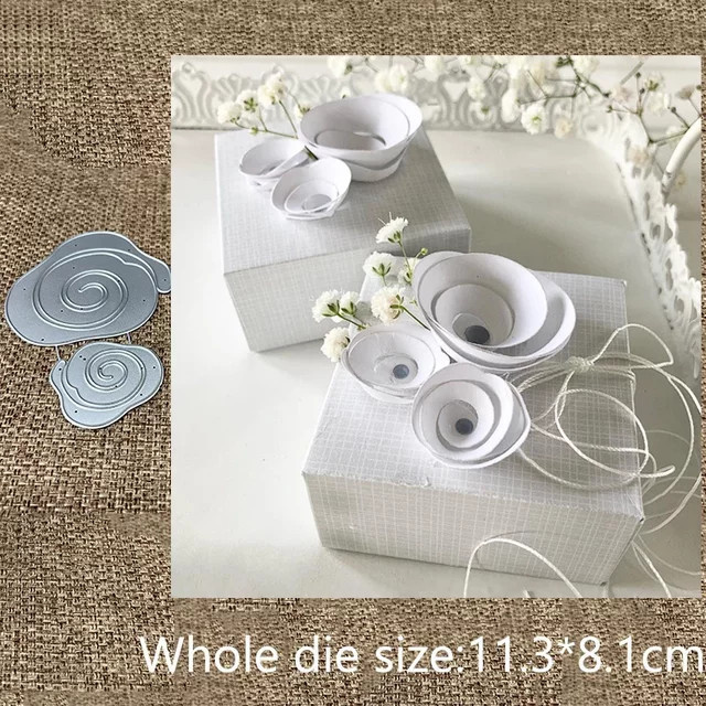 Metall-Schablonenform für Scrapbook und Bastelarbeiten mit Blumendekoration in Silber - Bild 1
