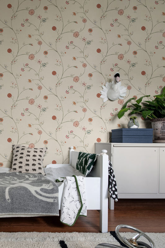 Rebel Walls Tapete Flower Thread in Sand Beige mit floralem Vintage-Design und botanischem Muster aus Vlies - Bild 3