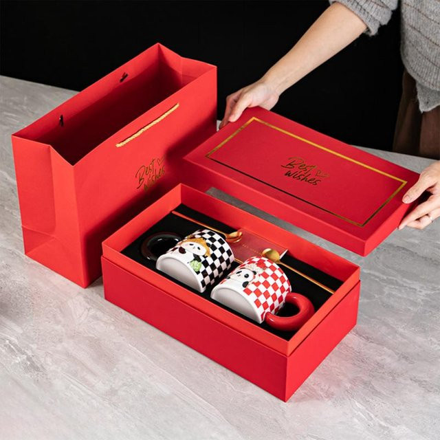 Yiran Bag Kreative Geschenkbox für Tassen und Paartassen in Schwarz und Rot, 401-500ml - Bild 1
