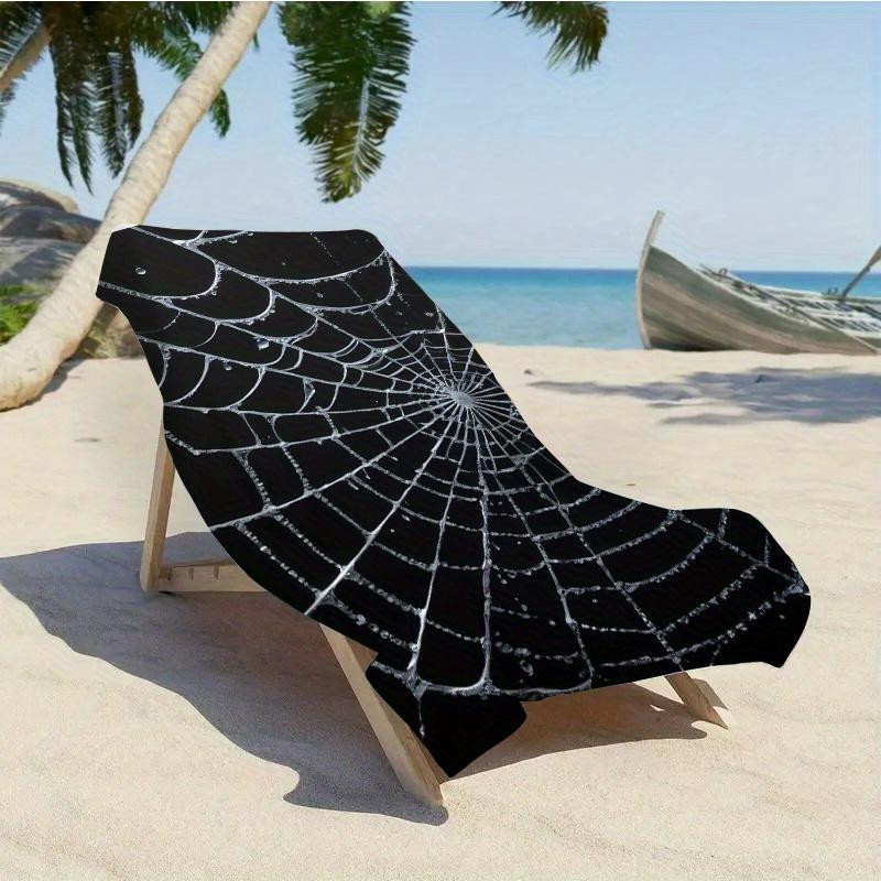Strandtuch im gotischen Stil mit Spinnennetz-Design aus Mikrofaser, schnelltrocknend und super saugfähig, Farben: Schwarz/Weiß, B: 45 cm, H: 90 cm - Bild 6