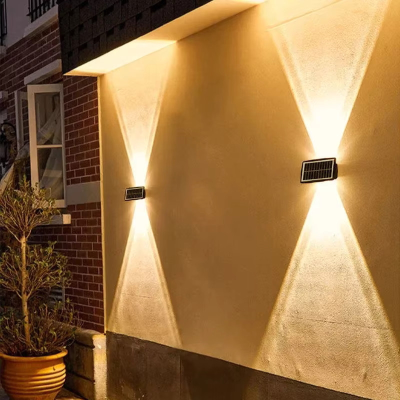 Lyfs Solar LED Wandleuchte für Garten und Außenbereich, Wasserdichter Up-Down Strahler in Schwarz, Modernes Design mit Dämmerungssensor - Bild 4