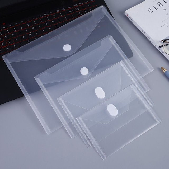 Transparente Dokumentenmappe aus Kunststoff für A4 mit Klemmmechanismus und wasserdichtem Schutz - Bild 1