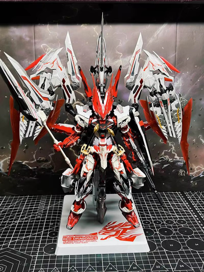 Bandai Red Dragon Heretic Repair, Assembly Model Collection Display Kit, 1/100 - Bild 5