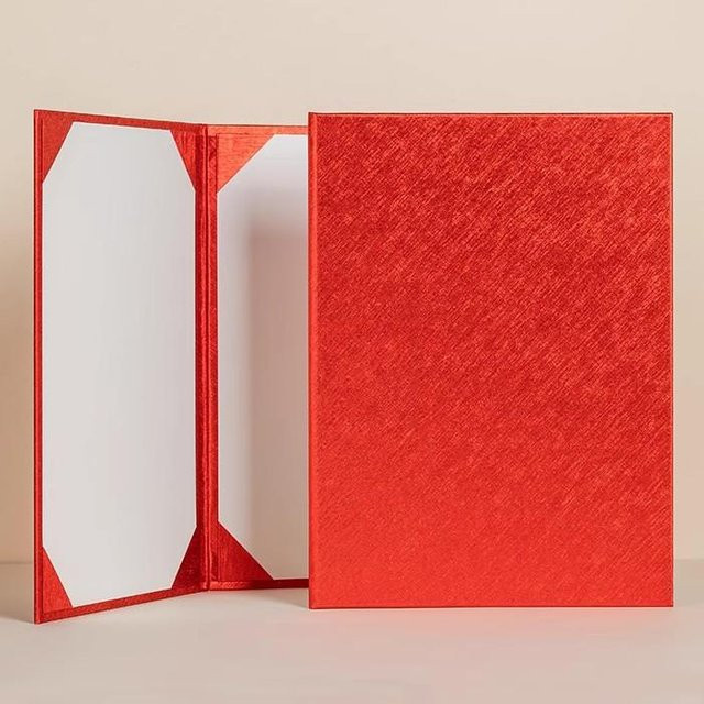 Leere Rede-Mappe für A4 aus Pearl Spezialpapier in Rot mit Goldfarbe, Hardcover, B: 31,3 cm, H: 23 cm - Bild 1