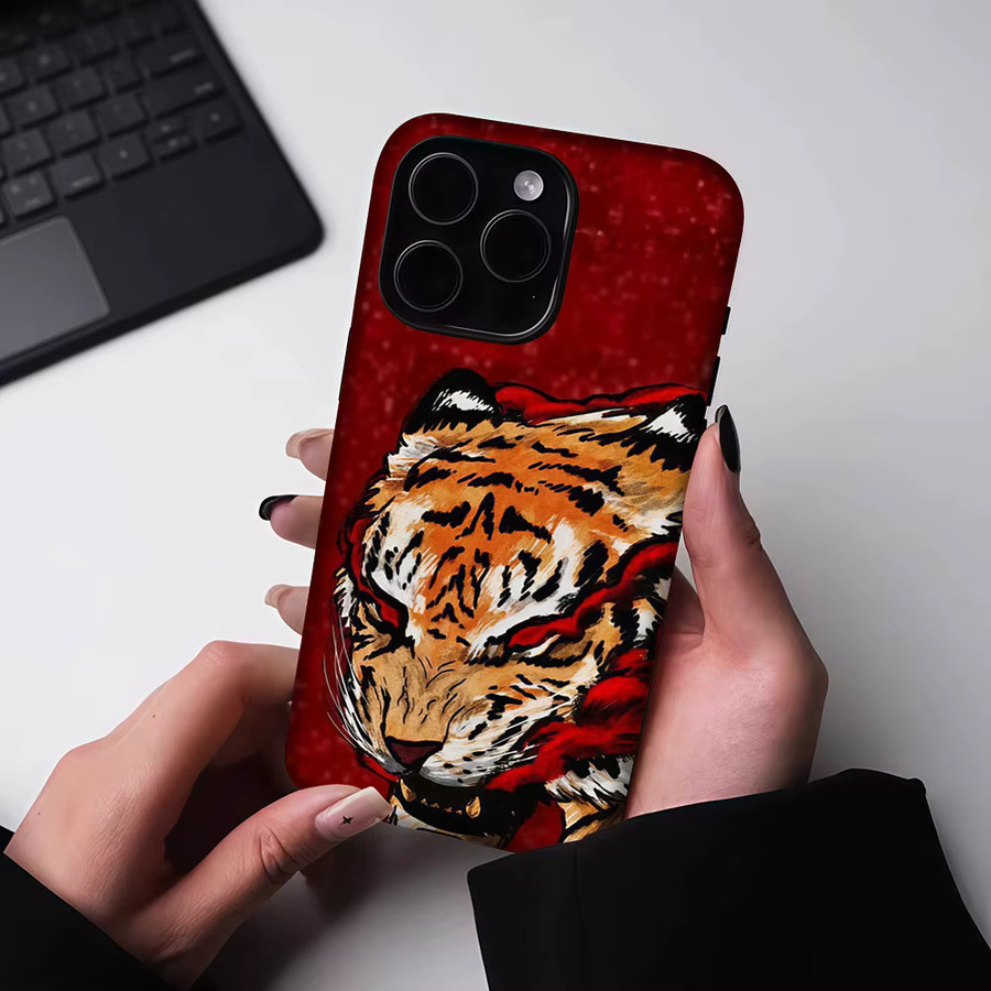 Aurbe Matte 2-in-1 MagSafe Hülle Red Tiger Fury für iPhone 17 16 15 14 Plus Pro Max Stoßfeste Hartschale in Rot - Bild 5