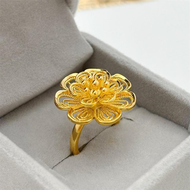 Schmuckset Damen, Gelbgoldfarben, Blumen Anhänger, Halskette, Ring, Ohrringe - Bild 1