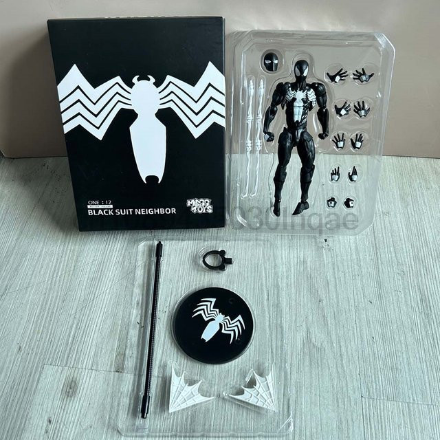Bandai Marvel Spiderman schwarzer Anzug, Actionfigur, 15 cm, 1:12 - Bild 1
