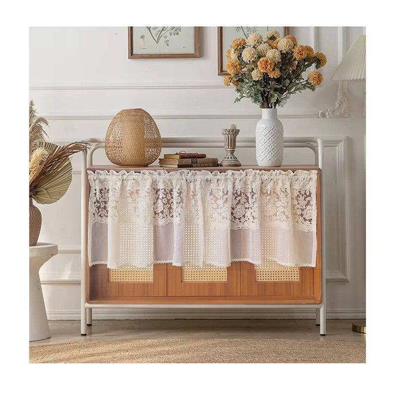 Tiyana Transparenter Spitzenvorhang mit floraler Stickerei in Beige im Retro-Stil - Bild 3