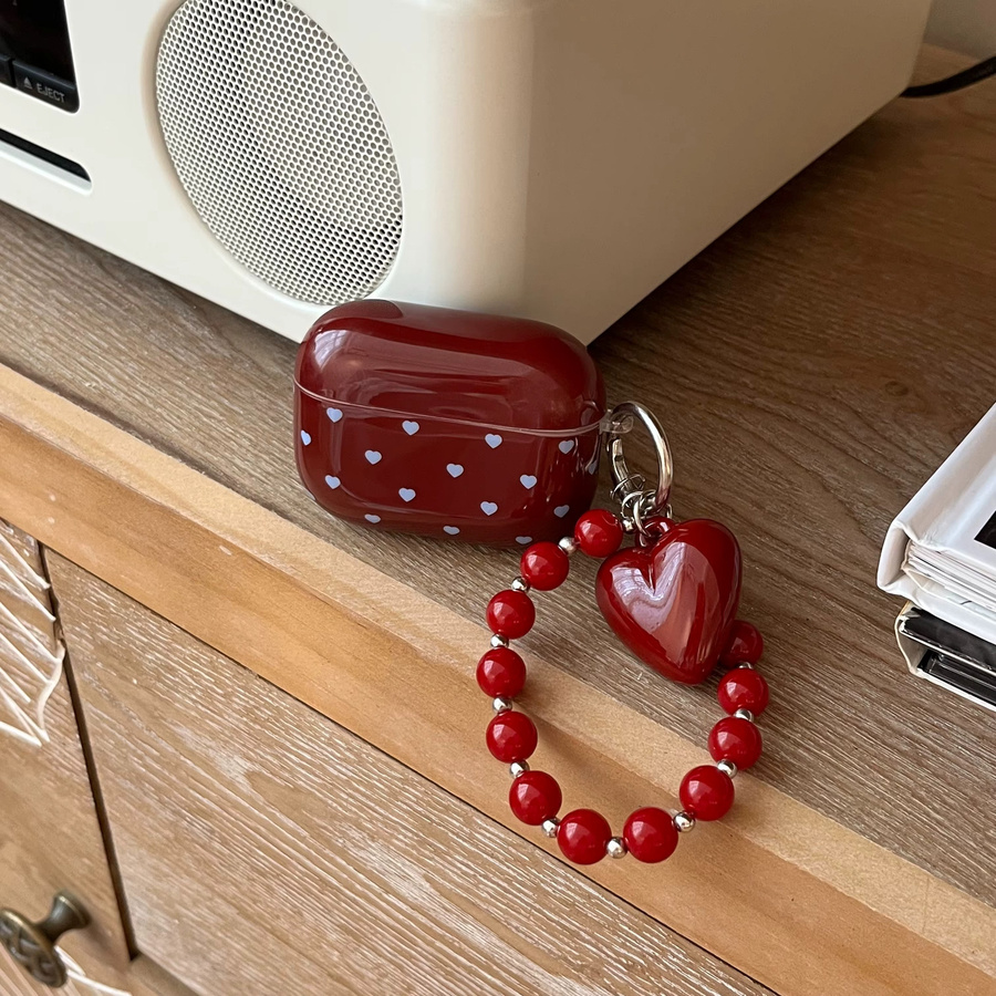 Retro-Chic Kopfhörerhülle mit Herzmuster für AirPods 1, 2, 3, 4 und Pro/Pro 2/Pro 3 in Braun und Weinrot - Bild 3