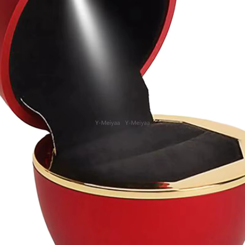 LED-Ringbox in Rosenform mit Licht in Rot für Hochzeit, Heiratsantrag und Valentinstag - Bild 4