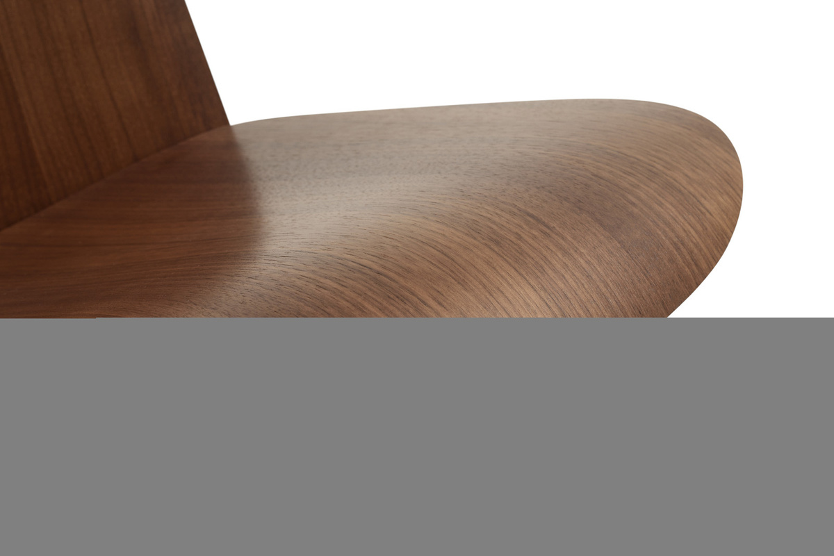 HAY Chisel Lounge Sessel mit Armlehnen aus Massivholz in Braun - Bild 4