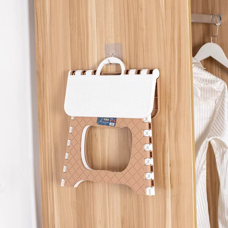 MUMUCC Klappbarer Outdoor-Hocker in Grau, Tragbarer Reisehocker für Wohnzimmer, Küche und Badezimmer - Bild 2