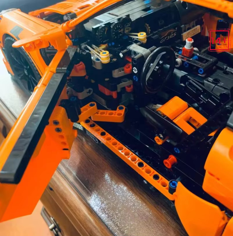 Hot Toys 911 GT3 RS, Technisches Auto-Spielzeug, ab 14 Jahren - Bild 3