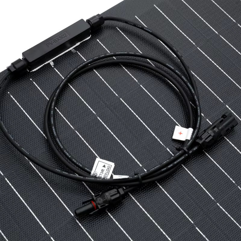 Luxuglow Solarpanel-Set mit flexiblem monokristallinen Solarzellen und Ladegerät, 600 W / 300 W, 18 V, Schwarz, ideal für Camping, Wohnmobil, Yacht und Boot - Bild 3