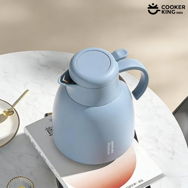 Cooker King Thermos Kaffeekanne und Heißwasserbehälter mit 1,5 l Fassungsvermögen in Weiß oder Blau - Bild 1