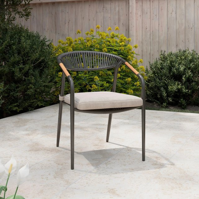 Mömax Gartenstuhl Maxi Anthrazit mit Armlehnen und Polsterung aus Aluminium und Holz - Bild 1