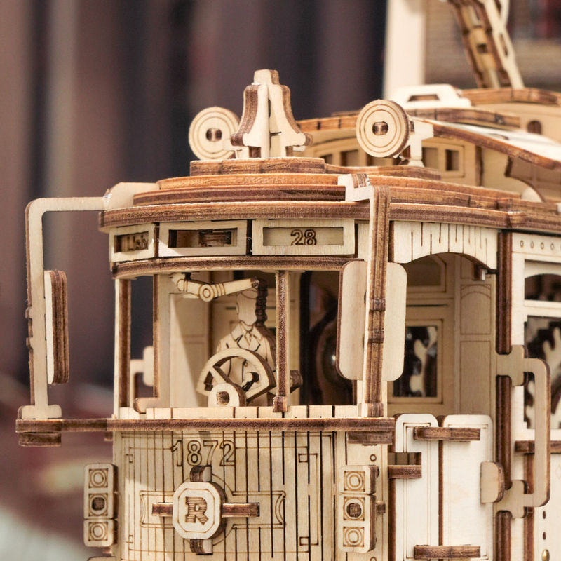 ROBOTIME ROKR Klassische Stadtbahn 3D Holzpuzzle LK801 aus Holz - Bild 3