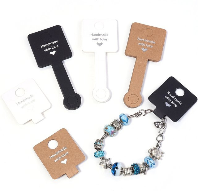 50 Stück Selbstklebende Schmuck-Display-Karten aus Kraftpapier für Armbänder und Halsketten, B: 4 cm, H: 10,2 cm, Farben: Braun und Schwarz - Bild 1