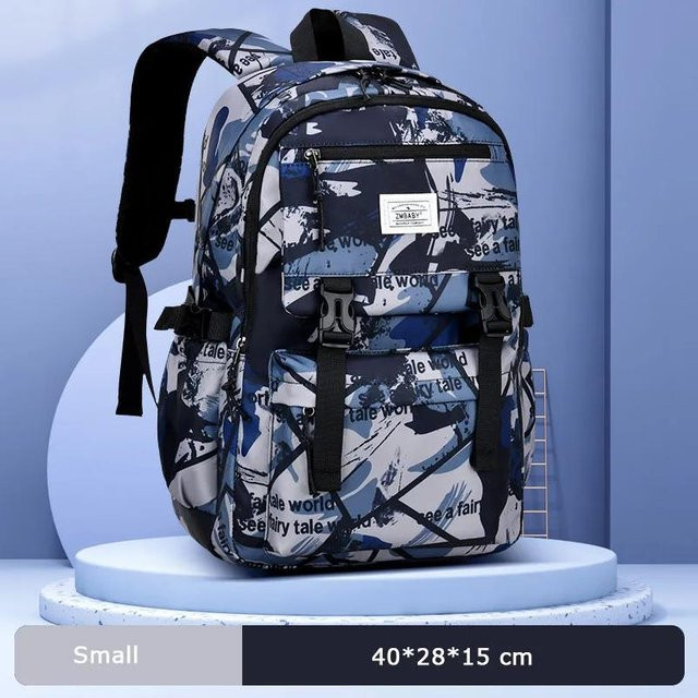 Schulranzen Camouflage in Armeegrün von Fancy Style Studio als Rucksack für Kinder und Teenager - Bild 1
