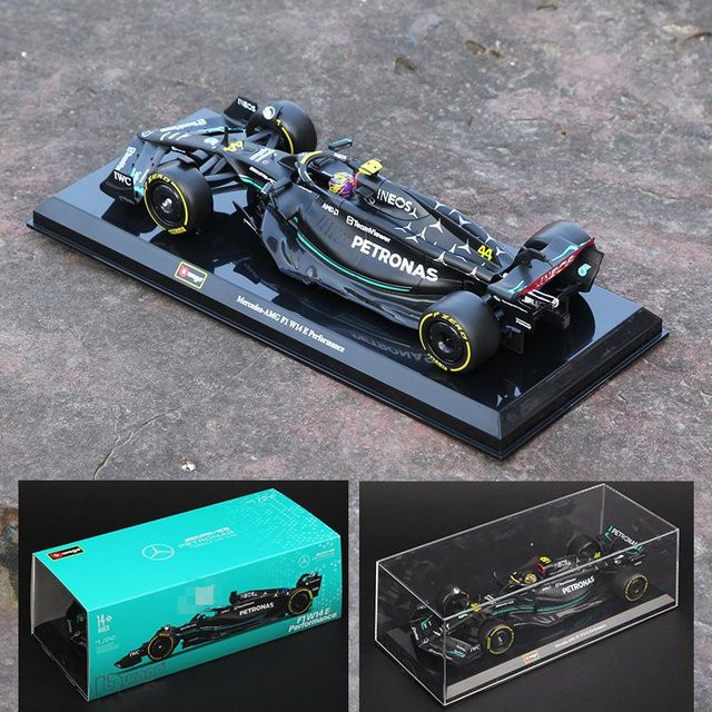 Bburago Mercedes-AMG F1 W14 E Performance, Modellauto, 1:24, ab 14 Jahren - Bild 1