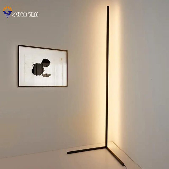 TINGMIAO RGB Eck-Stehleuchte aus Aluminium mit App-Steuerung und Musiksynchronisation, dimmbare LED Stehlampe in Multicolour für Wohnzimmer und Schlafzimmer - Bild 1