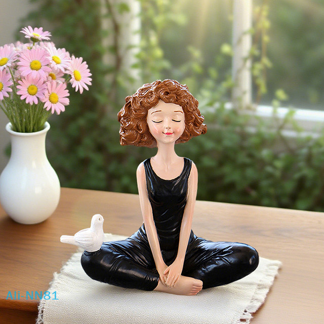 Yoga-Mädchen Kunstskulptur aus Kunstharz in Schwarz als moderne Deko-Figur für deinen Schreibtisch oder dein Bücherregal - Bild 1