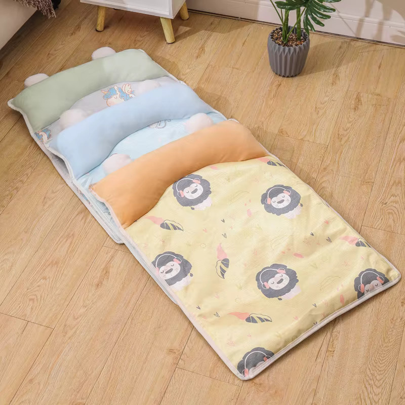 Pawstrip Sommer-Kühlmatte für Haustiere, atmungsaktive Katzenschlafmatte aus Textil in Grün und Multicolour, rechteckiges Haustierbett für Katzen und kleine bis mittelgroße Hunde, B/T: 45,0 x 35,0 cm - Bild 2
