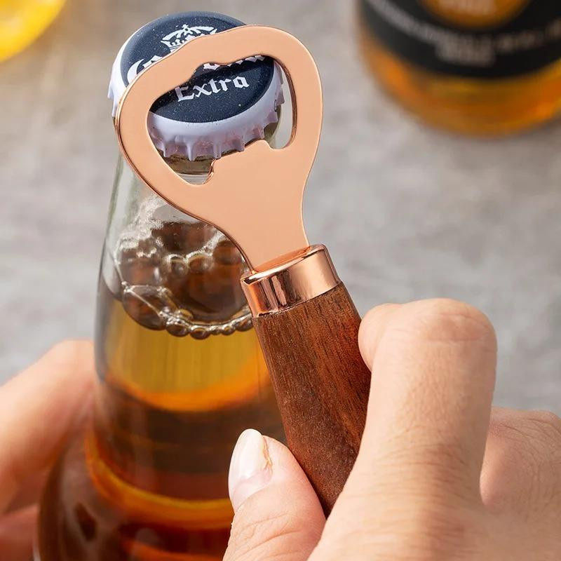 Bierflaschenöffner aus Edelstahl mit Holzgriff von NATAWA in Silber - Bild 1