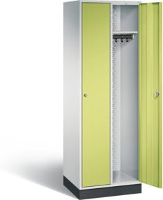 C+P Möbelsysteme Garderobenschrank Intro mit Front in Viridingrün und Korpus in Lichtgrau, H: 195 cm, B: 62 cm, T: 49 cm - Bild 1