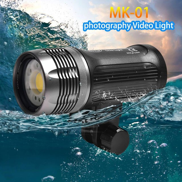 MK-01 Tauchtaschenlampe Schwarz mit 3000 Lumen wasserdicht bis 100 m Tiefe für professionelle Unterwasser-Fotografie - Bild 1