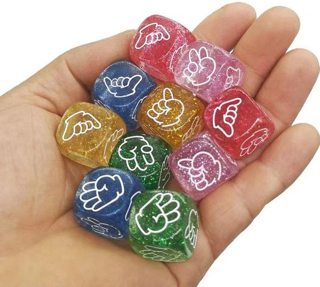Kidsly Stein Papier Schere Würfel, Partyspiel, 10-teiliges Set, ab 14 Jahren - Bild 1