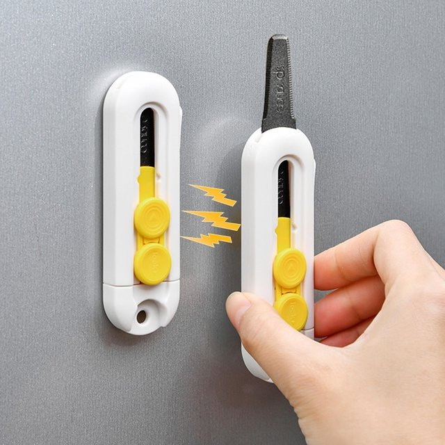 Magnetischer Mini-Boxschneider in Weiß mit austauschbarer Klinge als tragbares Taschenmesser und Papierschneider - Bild 1