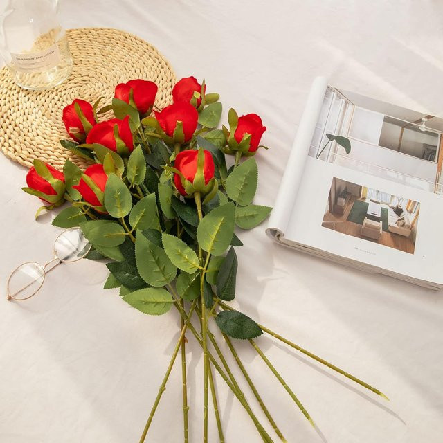 Künstliche Rosenstrauß-Set aus Textil in Rot und Multicolour für Dekorationen bei Hochzeiten, Weihnachten oder Valentinstag - Bild 1